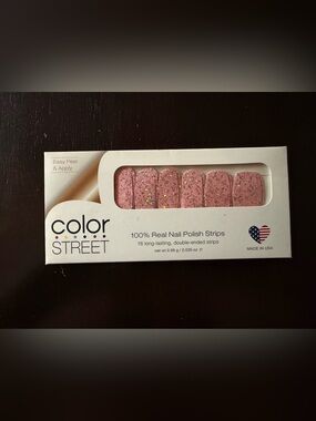 Color Street Pretty in Helsinki Nail Polish Strips
